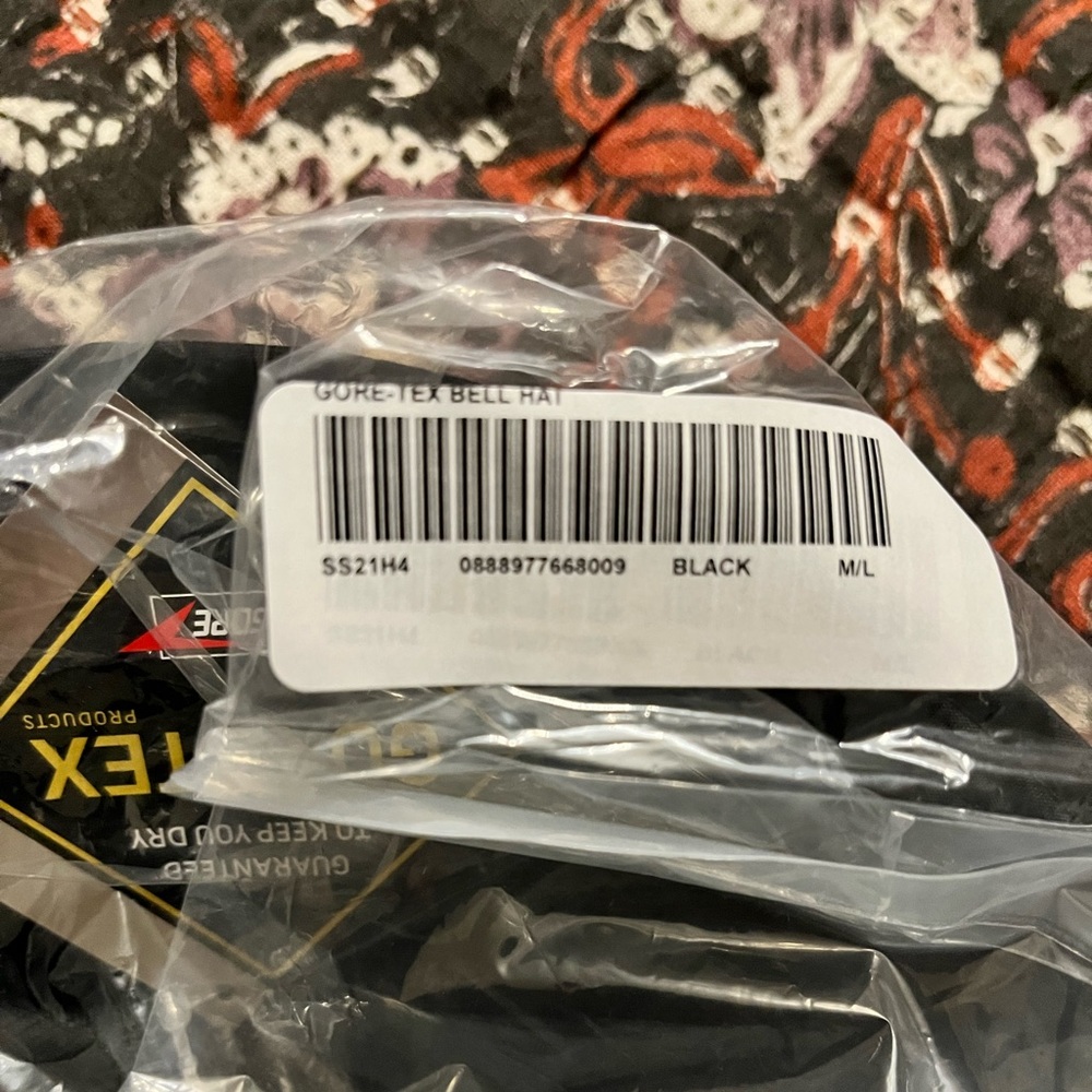 Supreme GORE-TEX Bell Hat